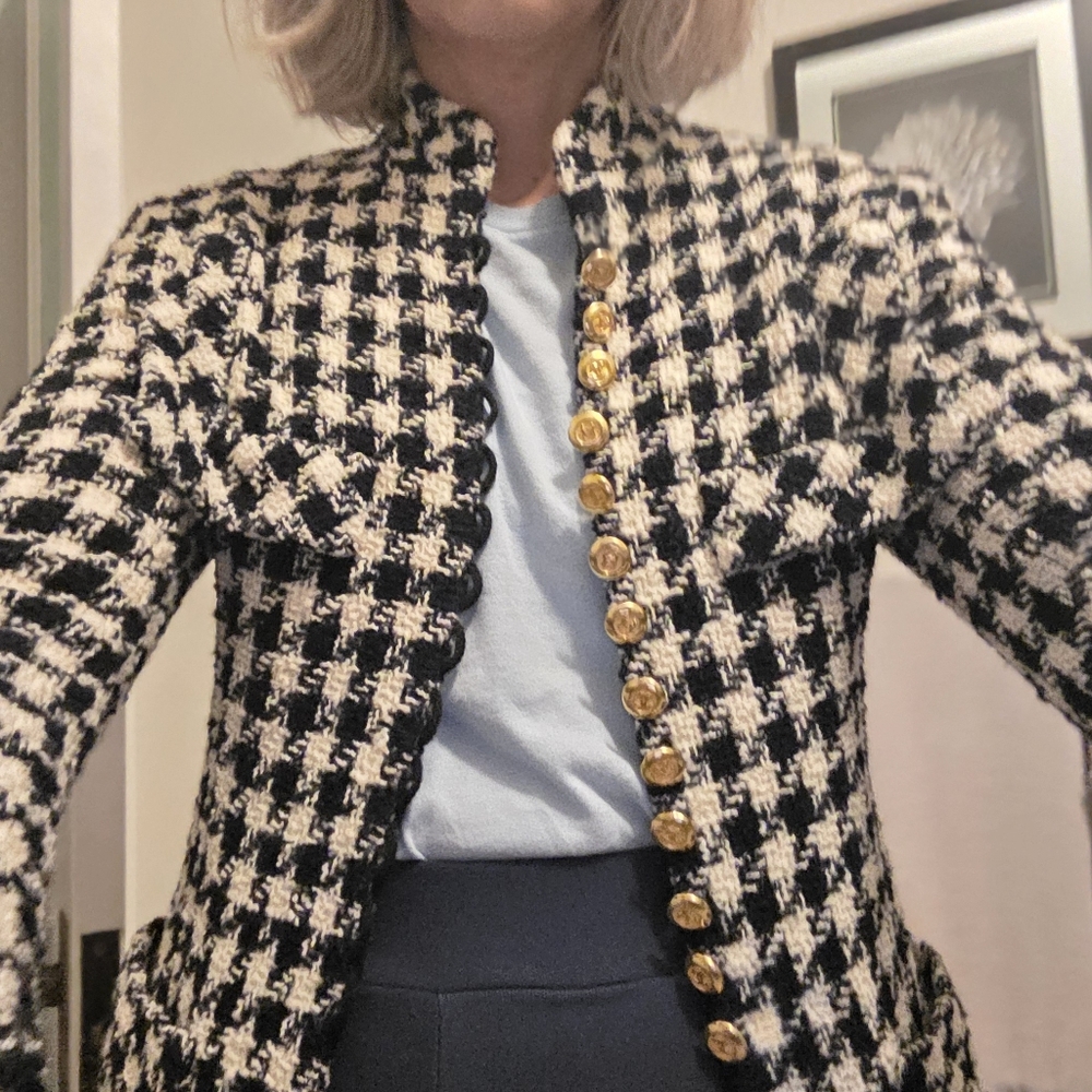 Authentic CHANEL Navy and Cream Houndstooth Jacket Fall 1991 34 0 2 XS - Picture 16 of 16